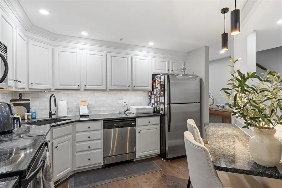 16 Acorn Ave #16, Fitchburg, MA 01420 - #3