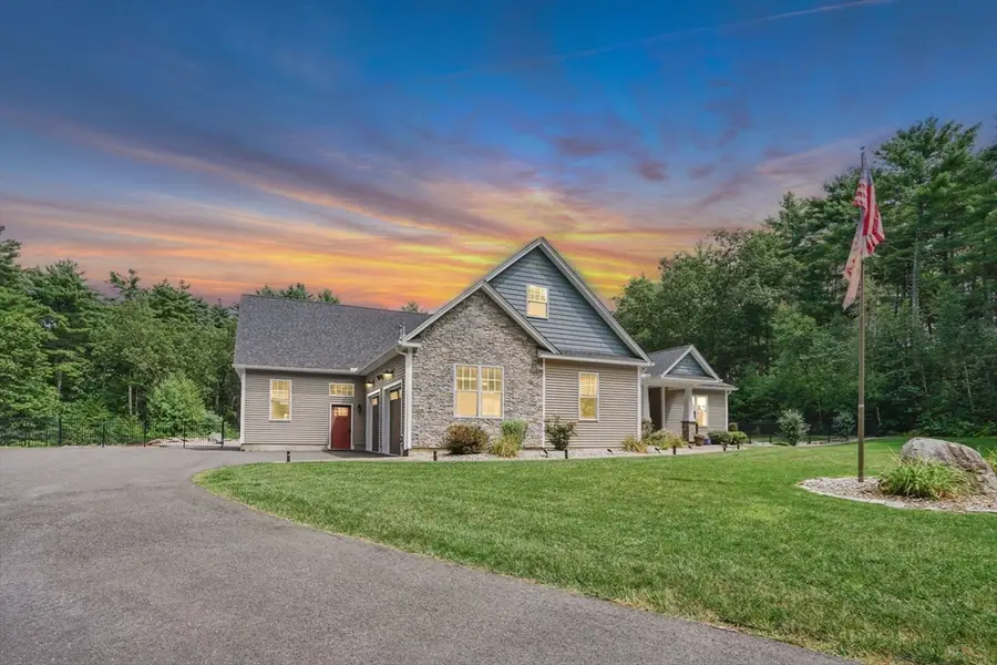 3012 Thorndike St, Palmer, MA 01069 - #3