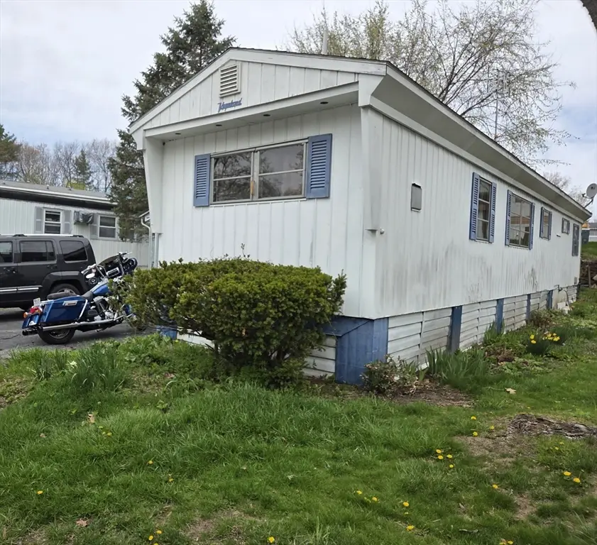 1237 Central Street #6, Leominster, MA 01453 - #2