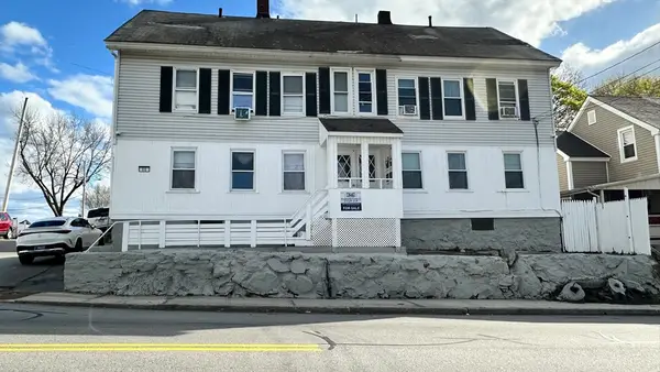 68 Liberty St, Lowell, MA 01851