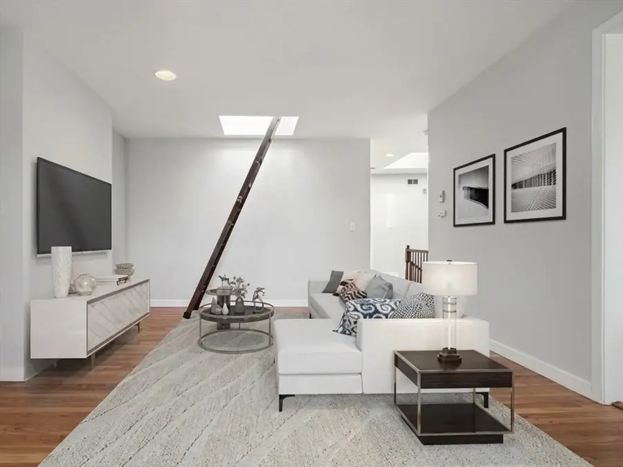 48 Dwight St #5, Boston, MA 02118 - #2