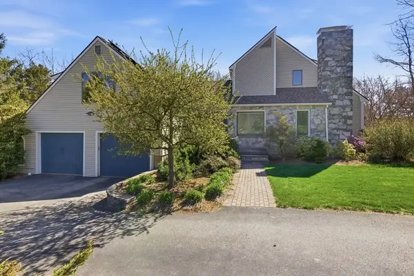 641 Salem End Road, Framingham, MA 01701