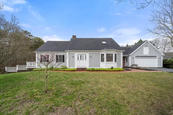 80 Forest Hills Dr, Dennis, MA 02660