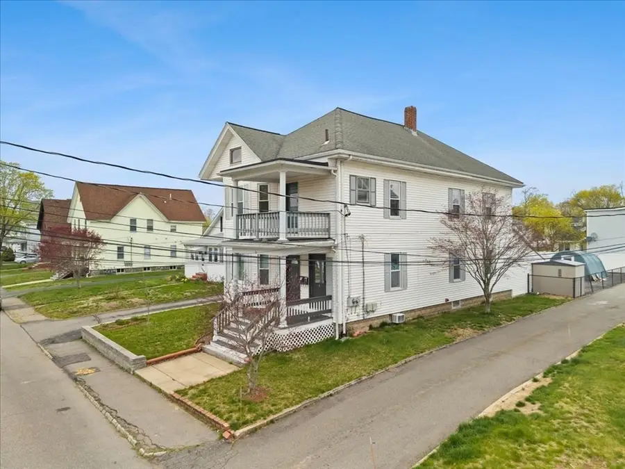 12 James St, Taunton, MA 02780 - #3