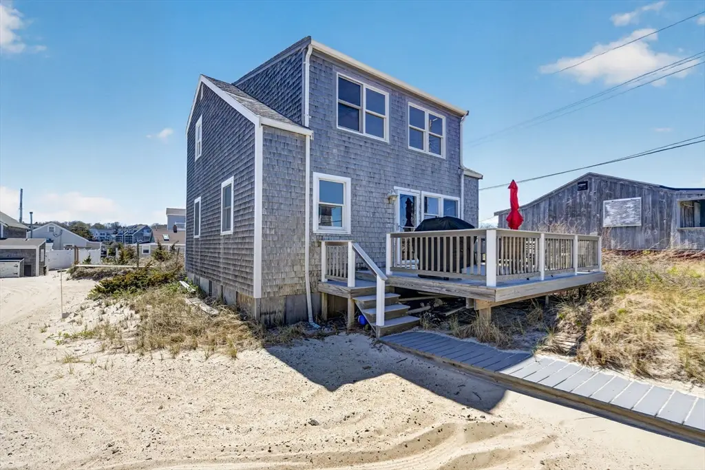 85 F Taylor Ave, Plymouth, MA 02360 - #1