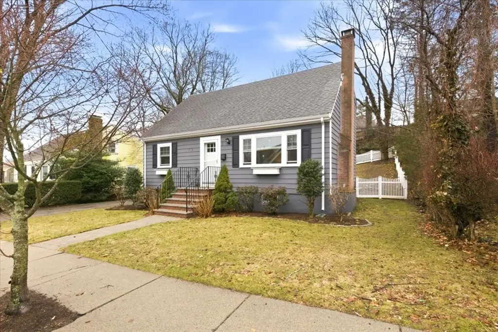 7 Pleasantdale Rd, Boston, MA 02132 - #1