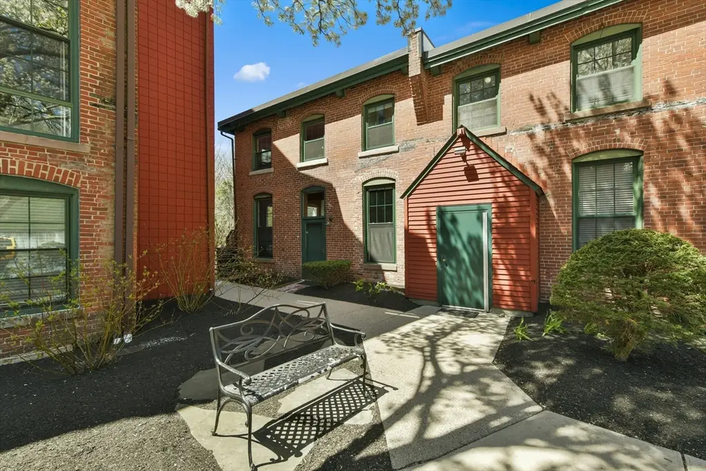 14 Sanford St #61, Medway, MA 02053 - #1