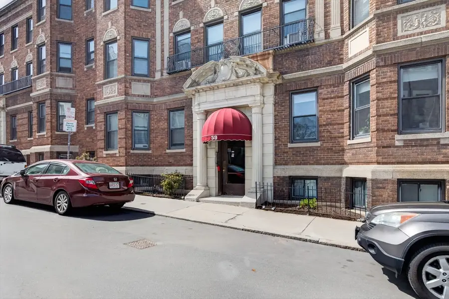 39 Glenville Ave #14, Boston, MA 02134 - #3