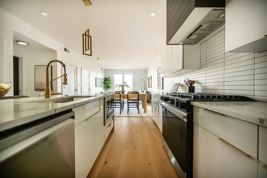 66 Mcgrath Highway #403, Quincy, MA 02169 - #3