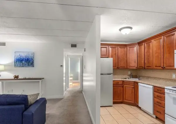 296 Commercial St #21, Braintree, MA 02184