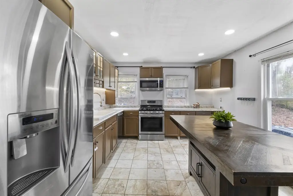 43 Allen St, Gardner, MA 01440 - #1