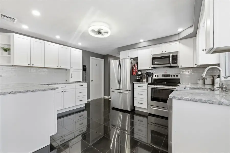 12 Bisbee Road, Saugus, MA 01906 - #3