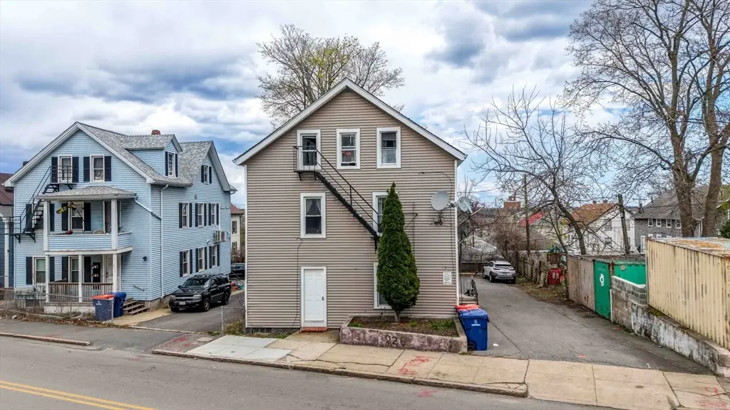 826 County St, New Bedford, MA 02740 - #1