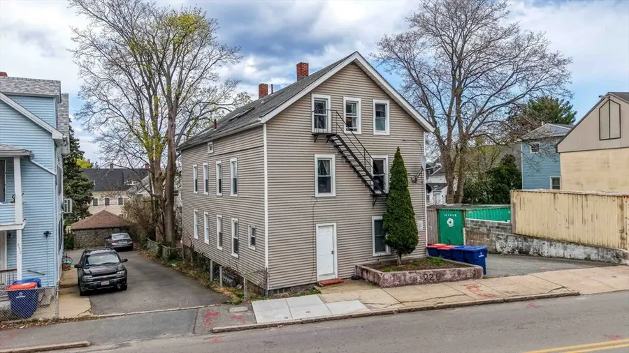 826 County St, New Bedford, MA 02740 - #2