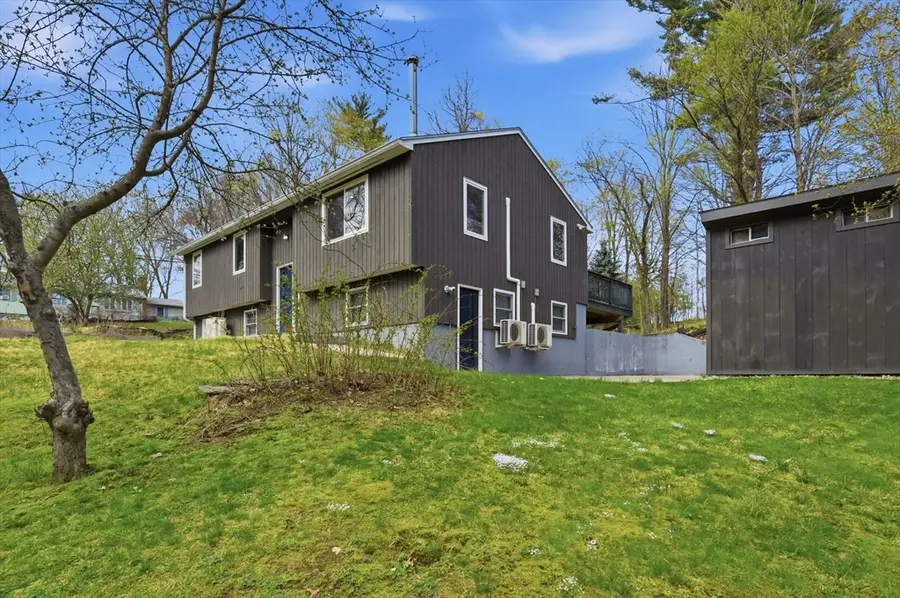 138 West St, Easthampton, MA 01027 - #3