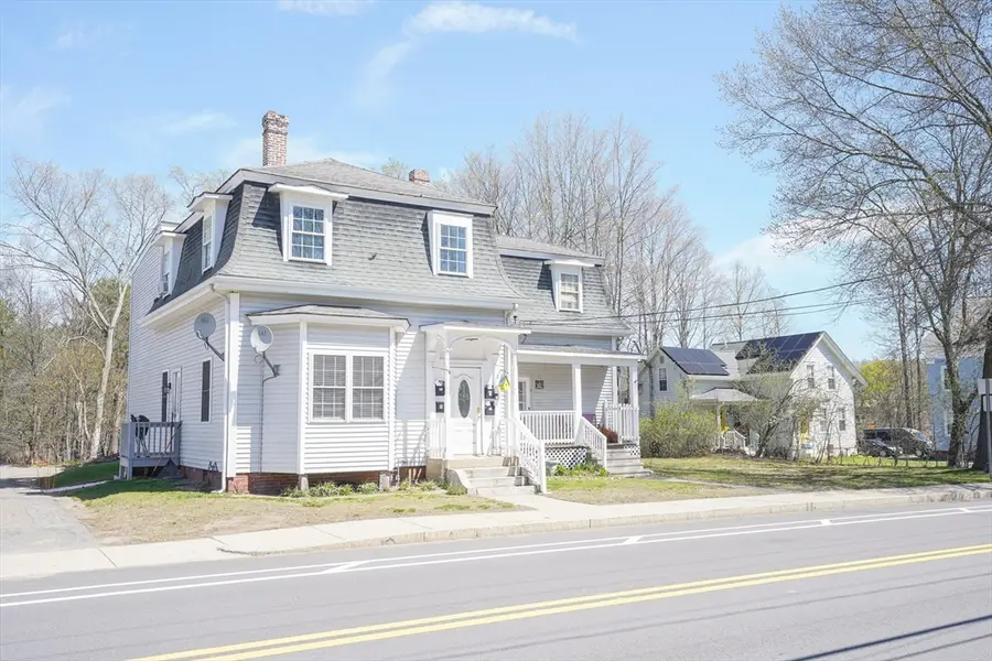 71 W Main St, Ayer, MA 01432 - #3