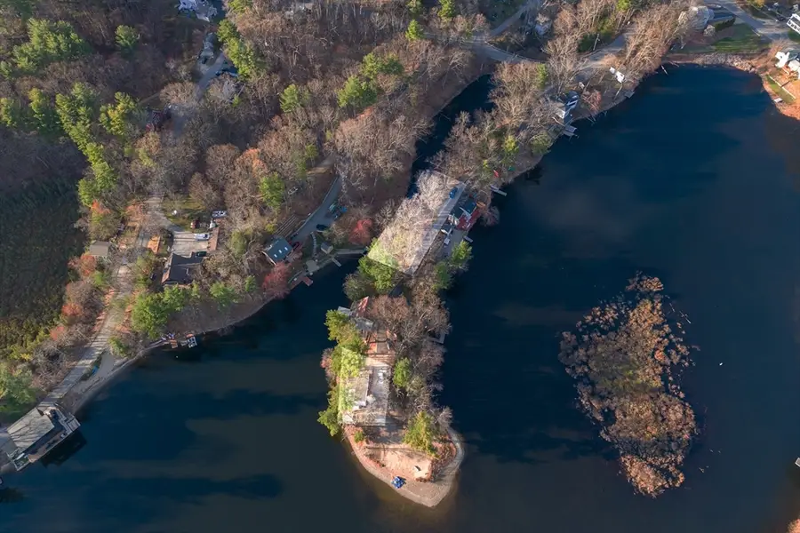 34 Baby Beach Rd, Groton, MA 01450 - #2