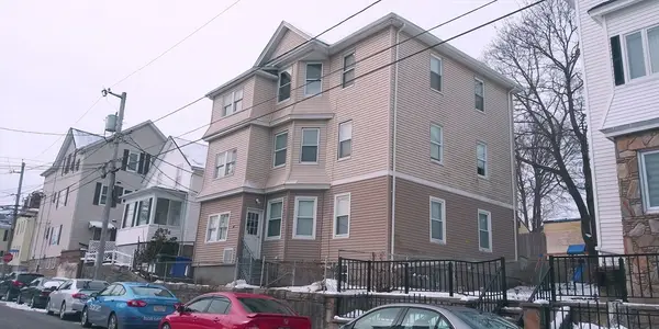 87 Smith, Fall River, MA 02721