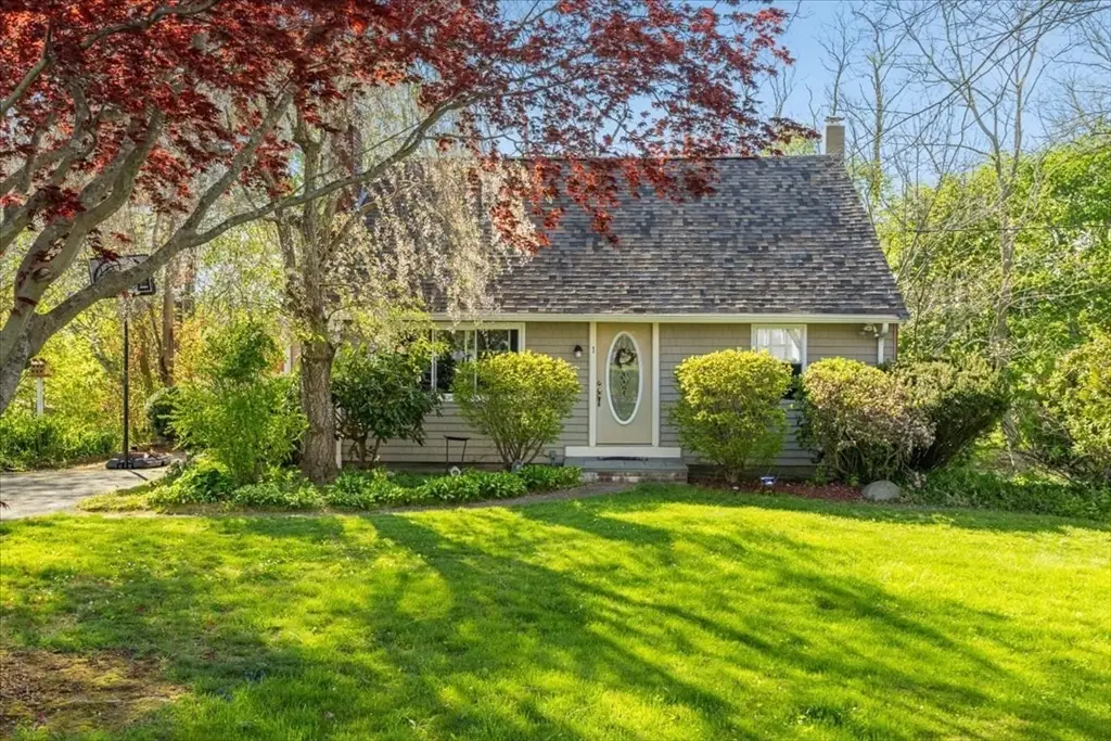 1 New Water St, Middleboro, MA 02346 - #1