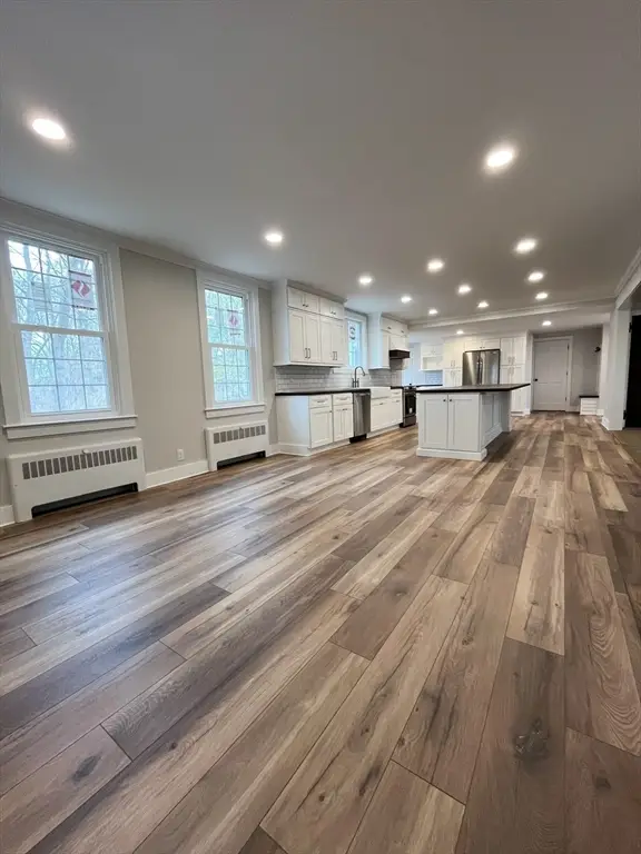 200 Highcrest Rd, Fall River, MA 02720 - #3