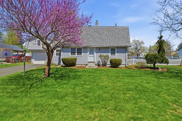 25 Coolidge Ave, Westfield, MA 01085