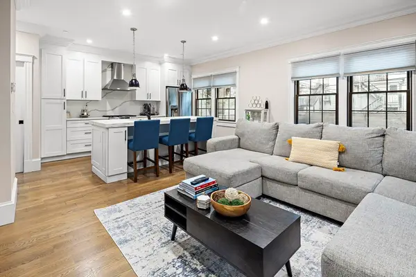 199 Trenton St #2, Boston, MA 02128