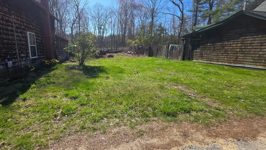 23 Chestnut Ave, Sterling, MA 01564 - #2