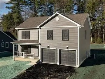 23 High Bluff, Belchertown, MA 01007