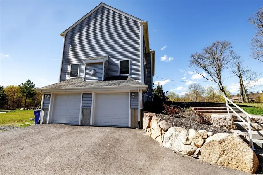 127 Gifford Rd, Westport, MA 02790 - #3