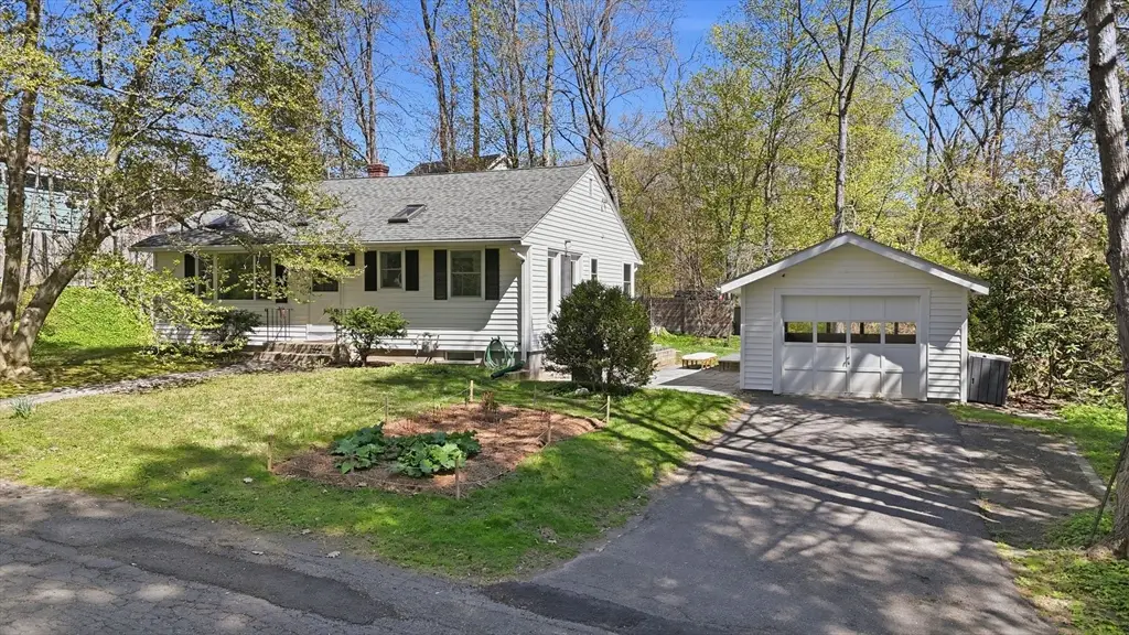 11 Verona St., Northampton, MA 01062 - #1