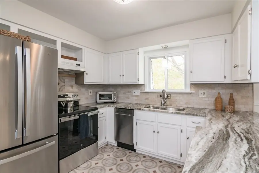 20 Lawrence Ave #32C, South Hadley, MA 01075 - #3