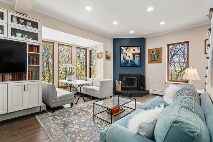 101 Summit Ave #D, Brookline, MA 02446 - #3