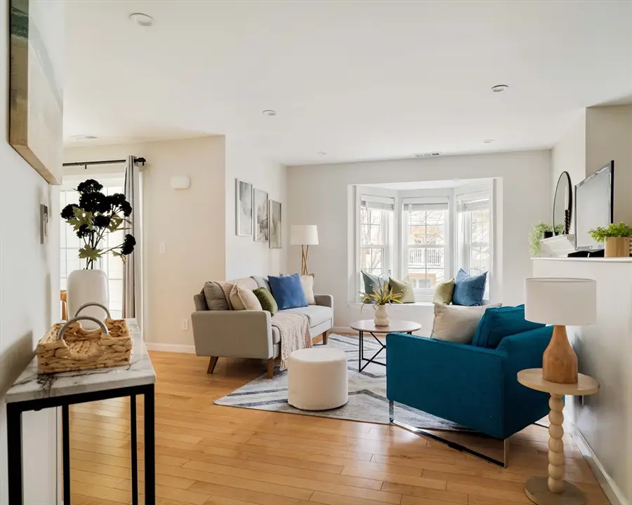 506 Gazebo Circle #506, Reading, MA 01867 - #2