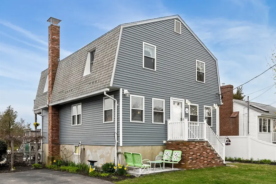 75 Pilgrim Ave, Wareham, MA 02571 - #2