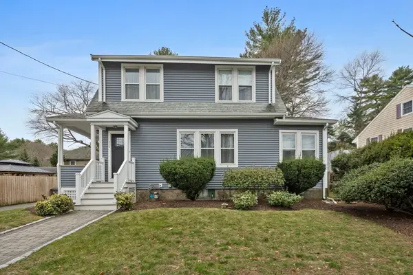836 Lynnfield Street, Lynnfield, MA 01940