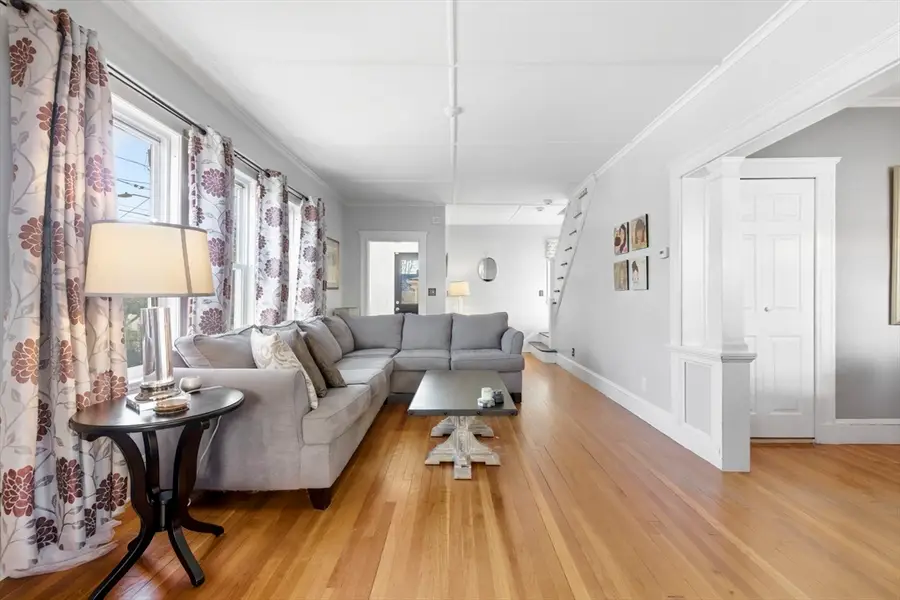 836 Lynnfield Street, Lynnfield, MA 01940 - #3