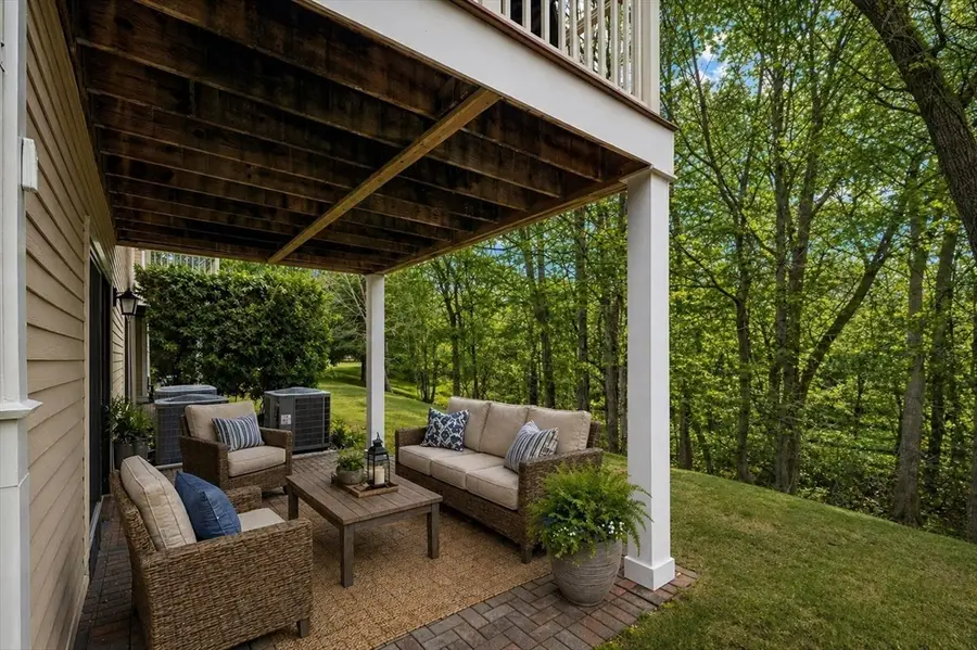 10 Graystone Cir #10, Winchester, MA 01890 - #3