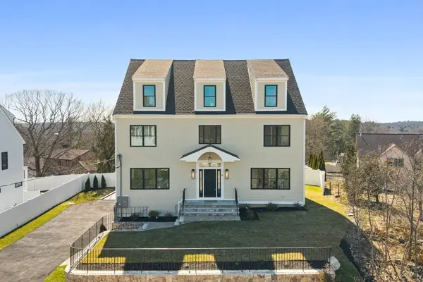 24 Mount Zion Road, Melrose, MA 02176