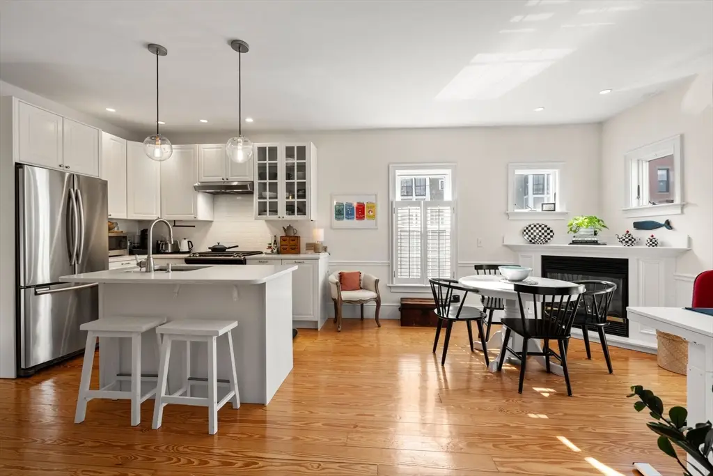 614 E 3rd St #1, Boston, MA 02127 - #1