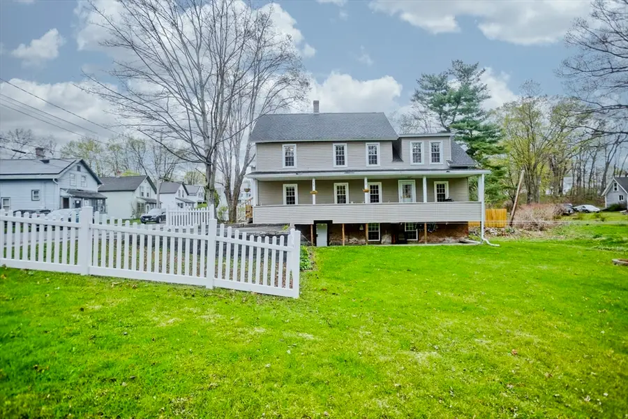 159 Chapman St, Greenfield, MA 01301 - #3