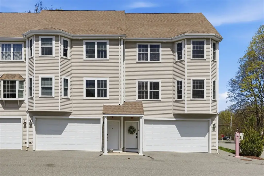 1 Jennifer Lane #1, Rockland, MA 02370 - #1