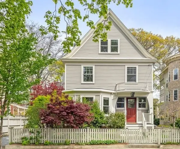 65 Wendell St, Cambridge, MA 02138