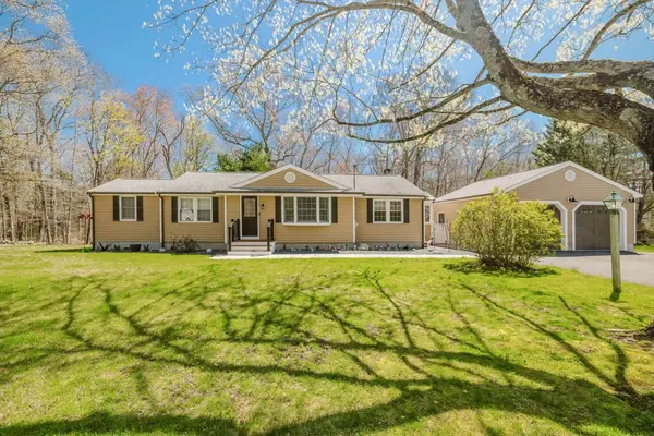 185 Moulton Street, Rehoboth, MA 02769