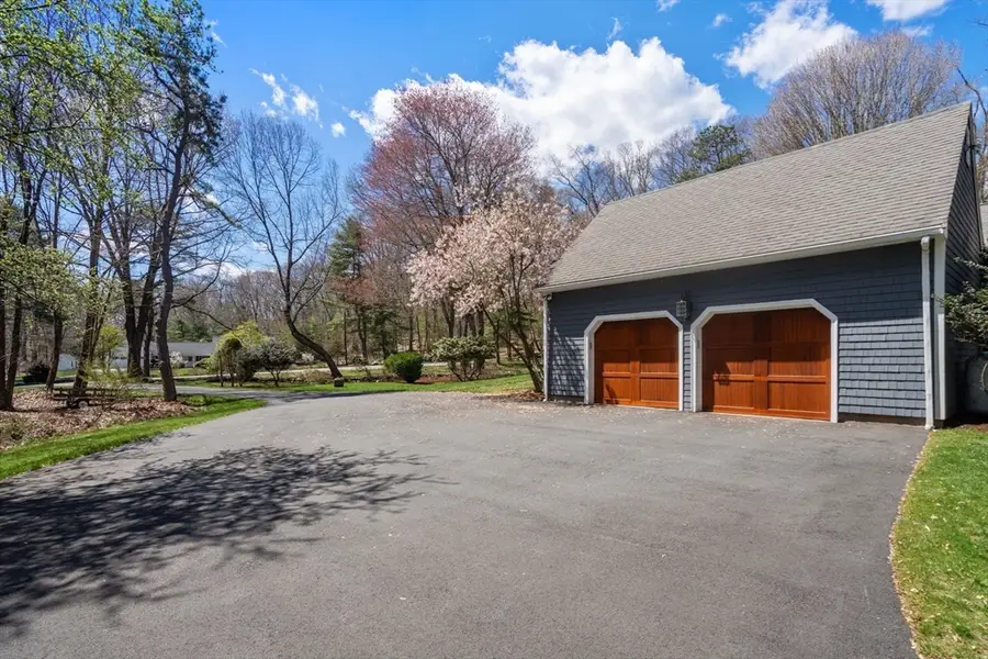 3 Bridle Path, Sherborn, MA 01770 - #3