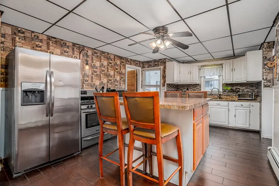 663 Millbury St, Worcester, MA 01607 - #2