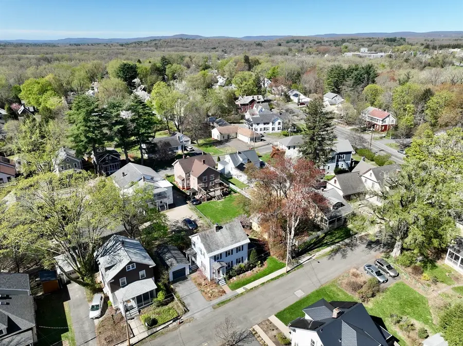 17 Fairview Ave, Northampton, MA 01060 - #2