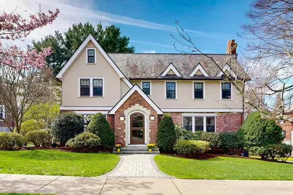 59 Randolph, Brookline, MA 02467