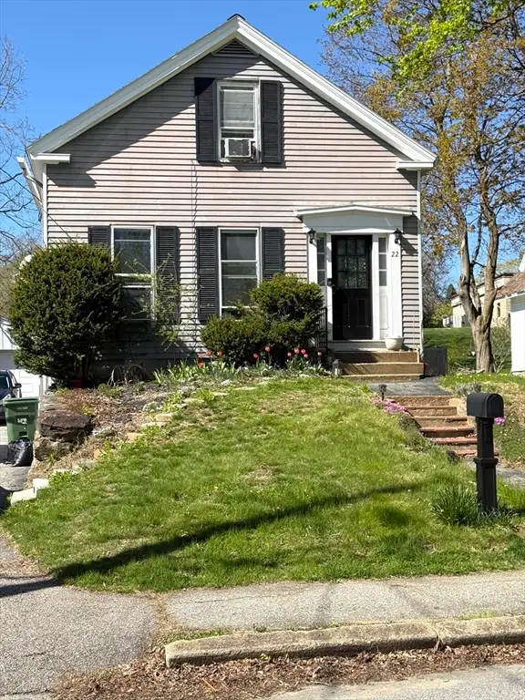 22 Spring St, North Brookfield, MA 01535 - #1