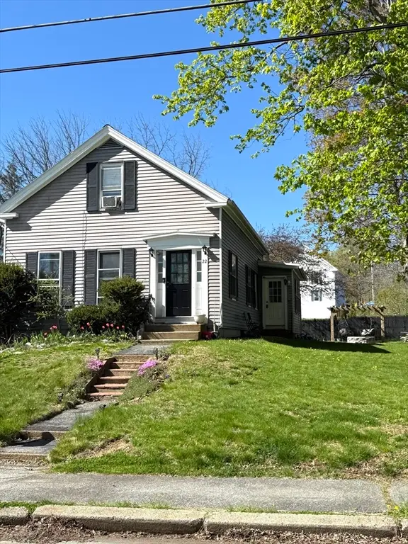 22 Spring St, North Brookfield, MA 01535 - #2