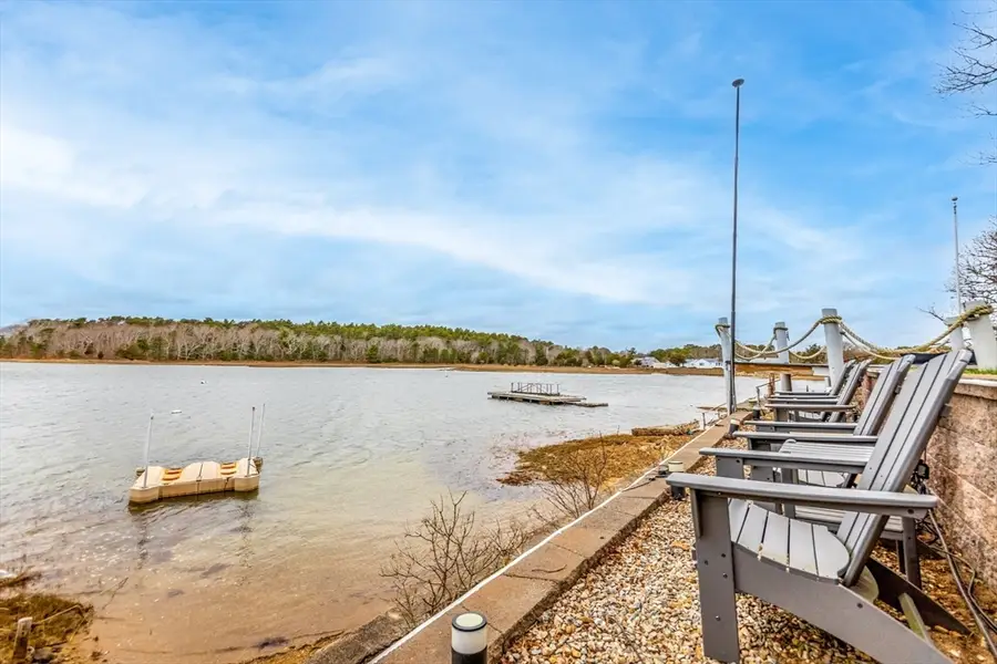 10 Sunset Ave, Onset, MA 02346 - #2